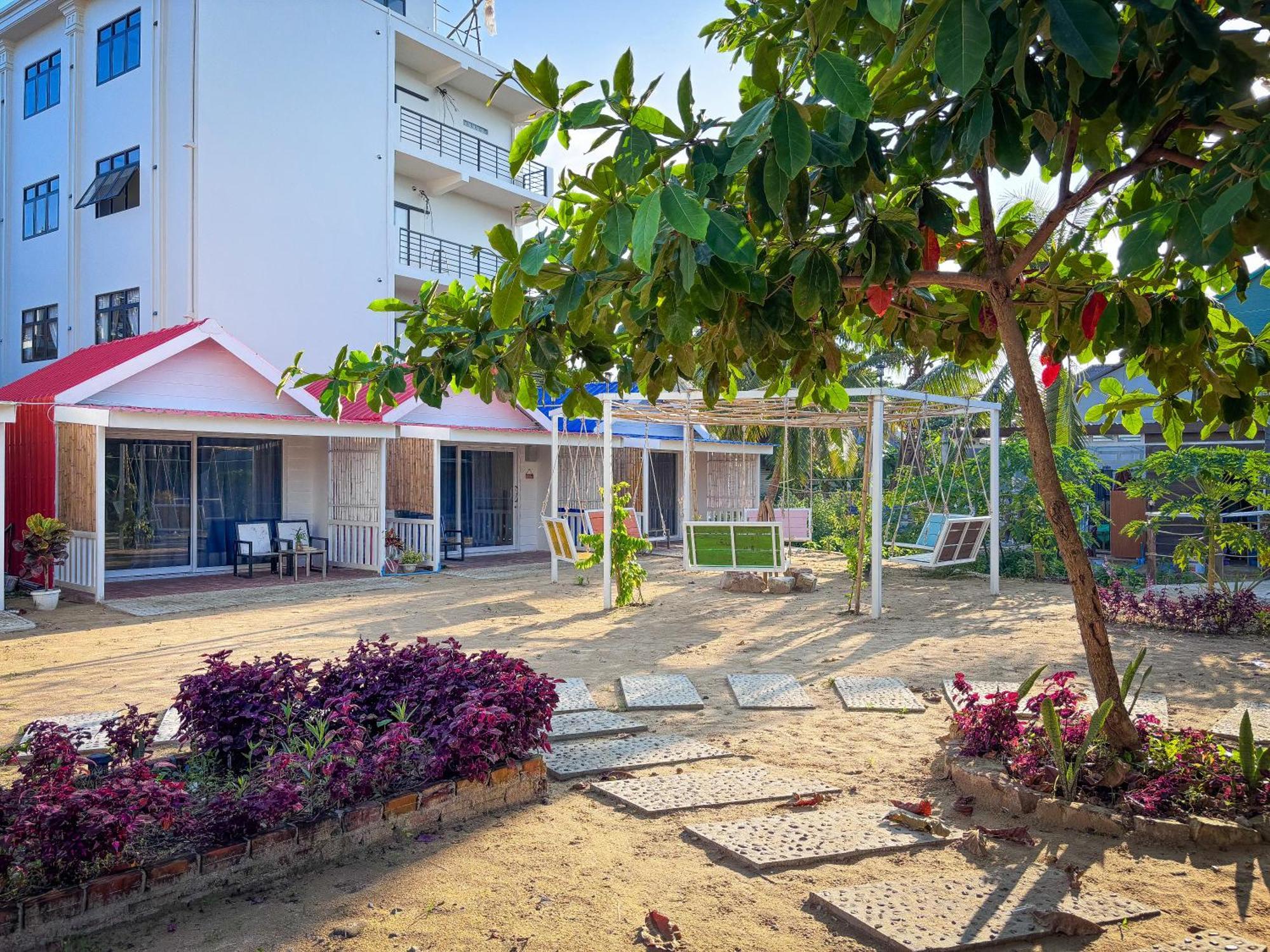 Coral Hotel Koh Rong Sanloem Buitenkant foto